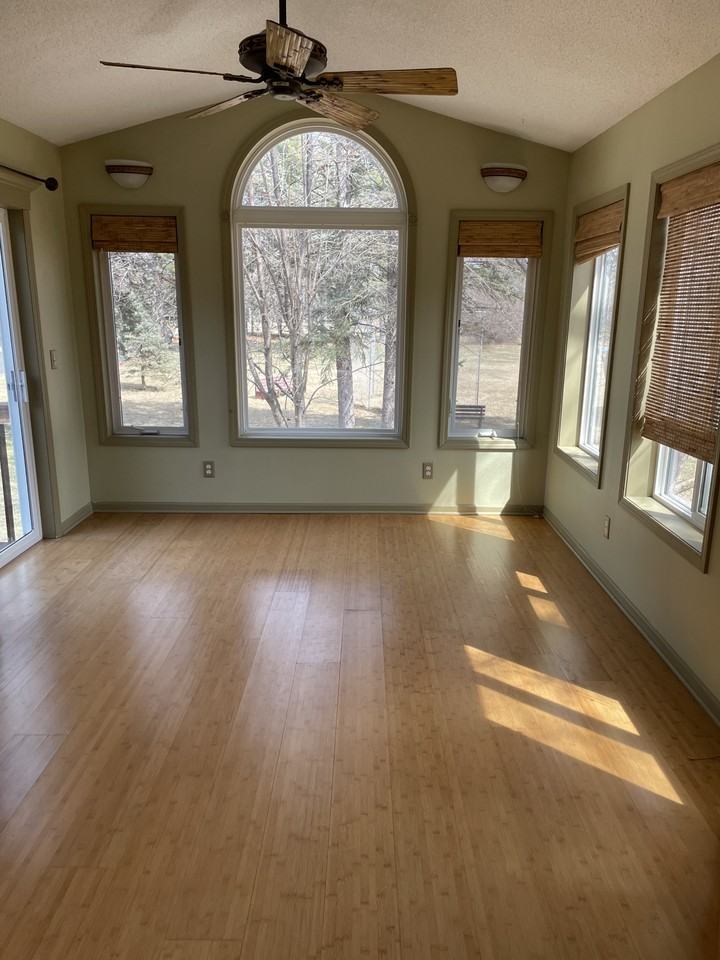 1038 Anna Ave S #NA - Photo 5 of 12