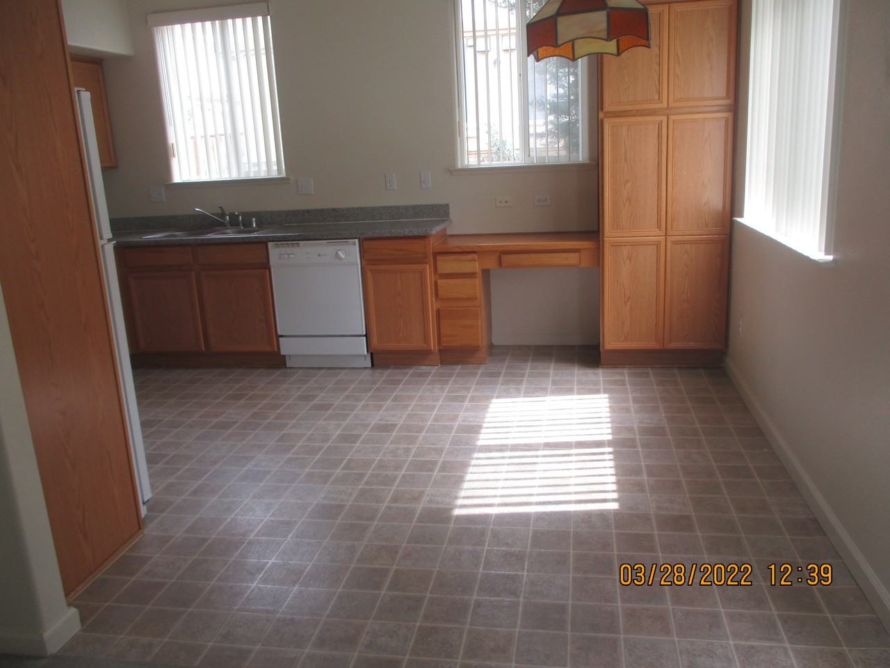 1751 Pinewood Dr #7B - Photo 4 of 10