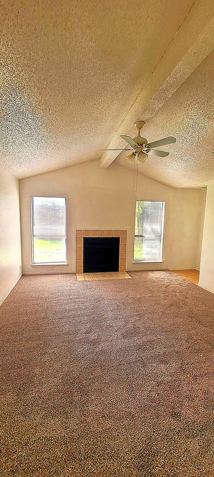 2604 Woodlands Dr #NA - Photo 3 of 15