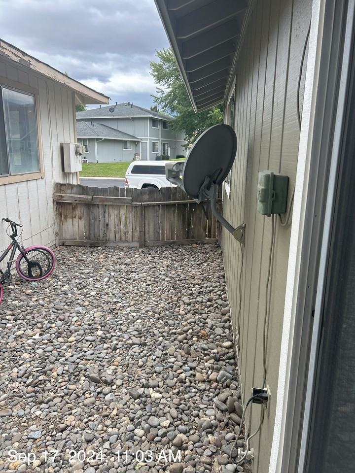 1529 Douglas Ave #A - Photo 6 of 6