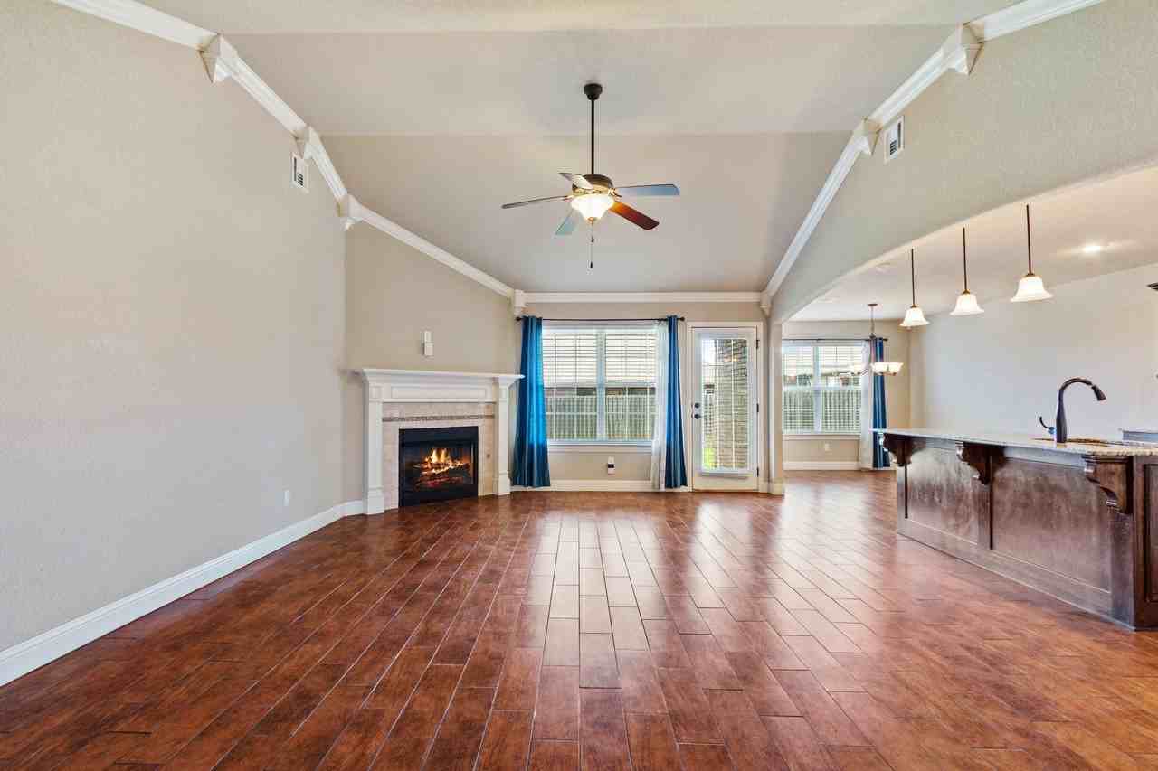 3100 Sw Fernwood Ave #NA - Photo 6 of 26