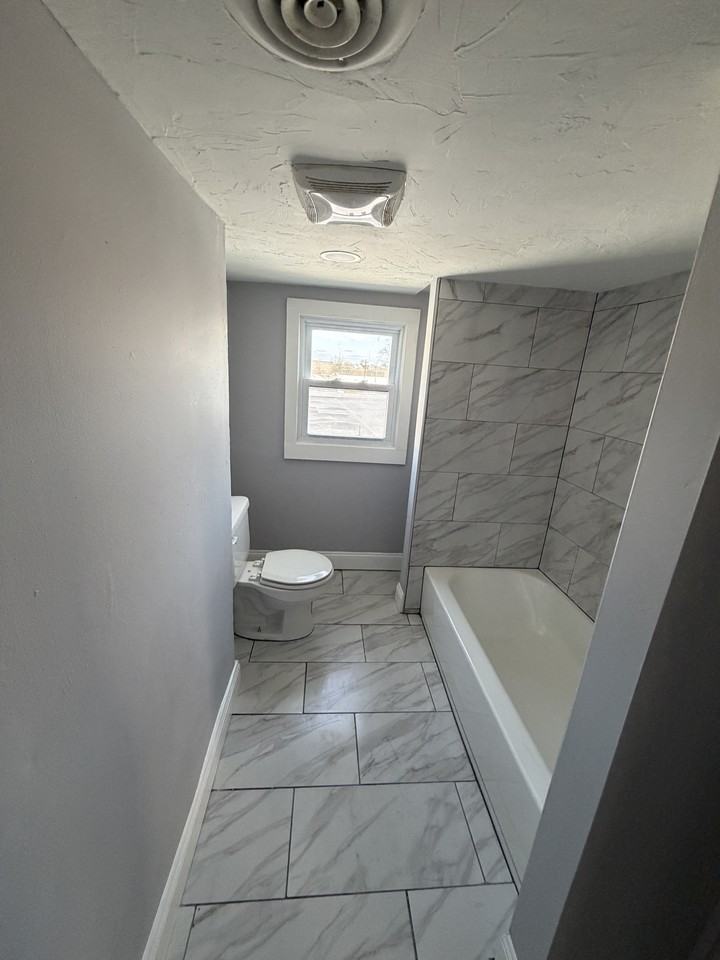 190 Wilder St #2R - Photo 5 of 14