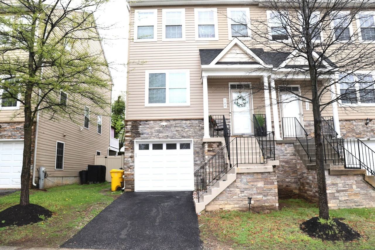 104 Sophia Ct #NA - Photo 2 of 24
