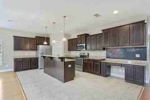 6013 Trestle St #NA - Photo 2 of 16