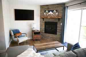 featured image of 175 E Hurd Ln #3104