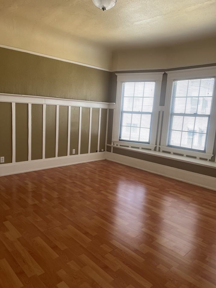 324 International Blvd #324 - Photo 6 of 14