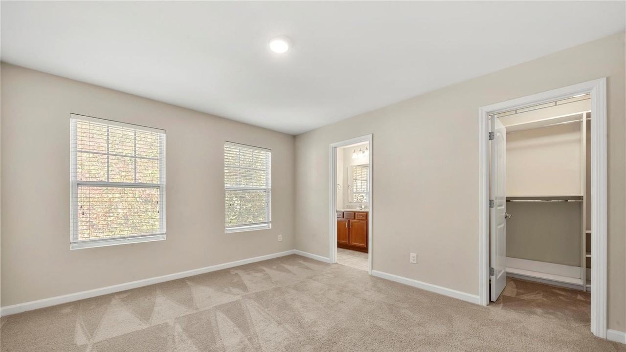 4183 Broadstairs Dr #NA - Photo 5 of 13