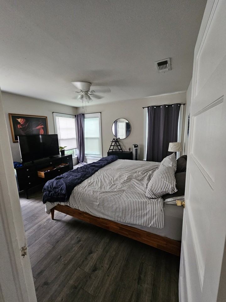 4725 Calmont Ave #NA - Photo 5 of 8