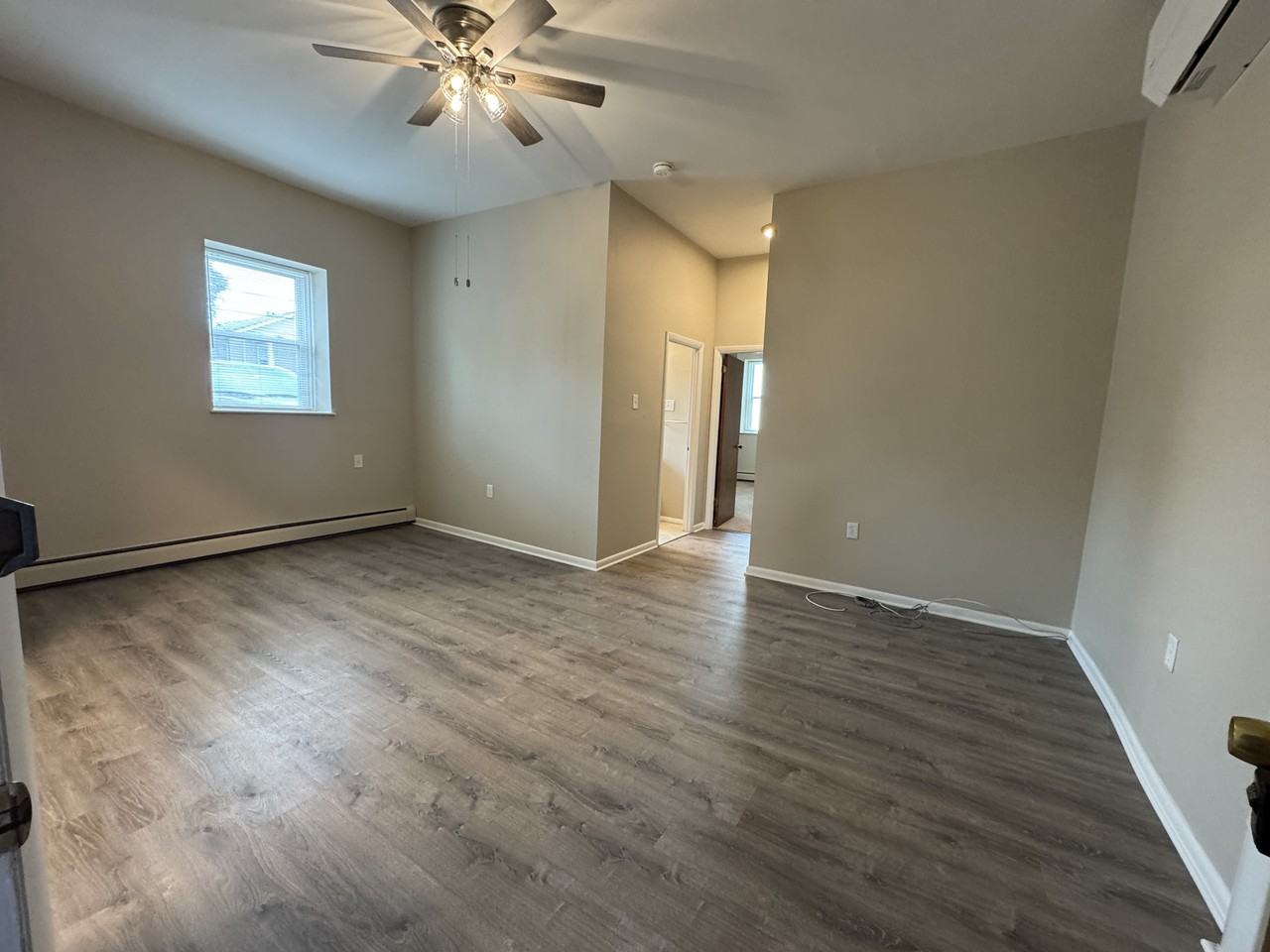 615 Summit St #2 - Photo 6 of 18