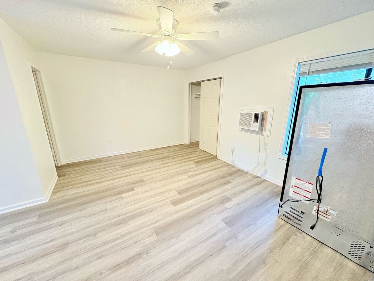 207 Cochran Rd #1 - Photo 4 of 4