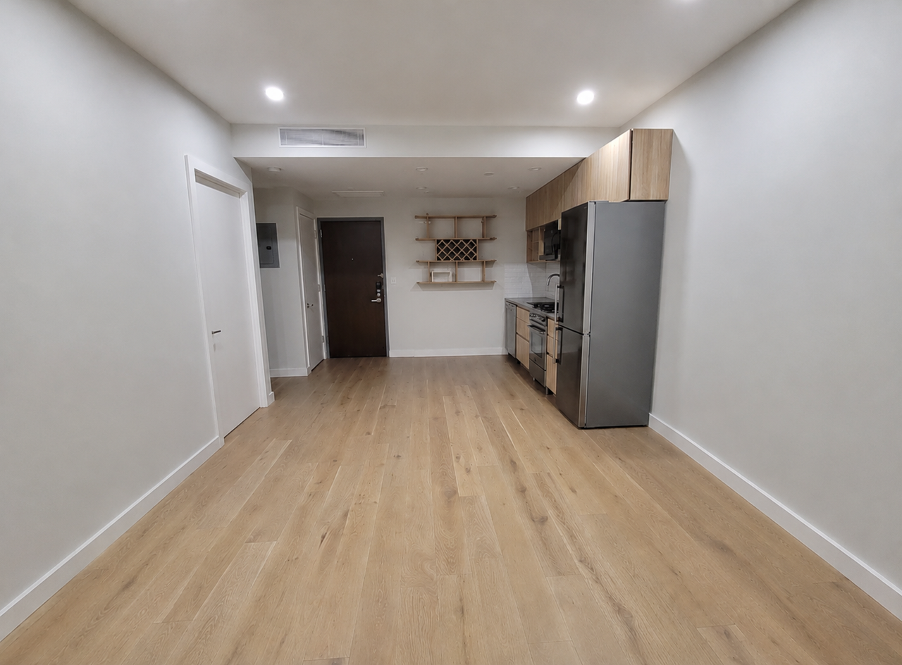 1433 31st Ave #1F - Photo 3 of 17