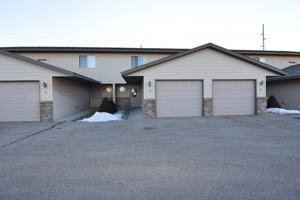 featured image of 805 Angel Ct