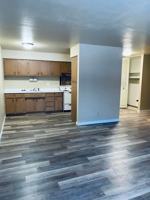 featured image of 1601 E 10th St