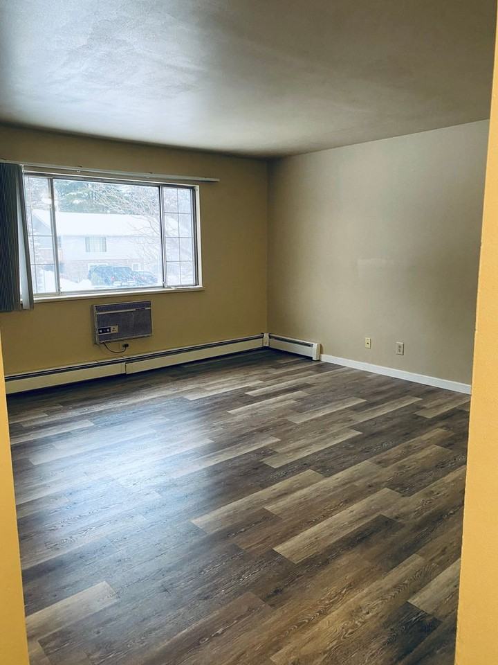 19 Plex Merrill - Photo 7 of 18