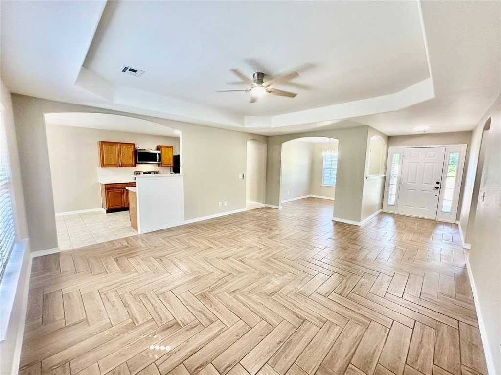 6 Roessler Ln - Photo 7 of 35