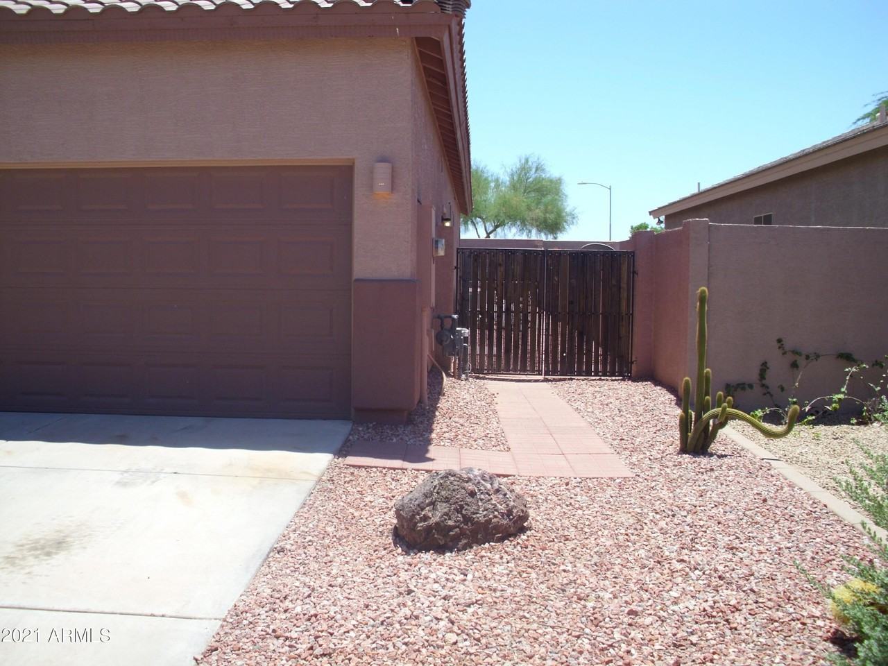 6933 W Remuda Dr - Photo 3 of 26
