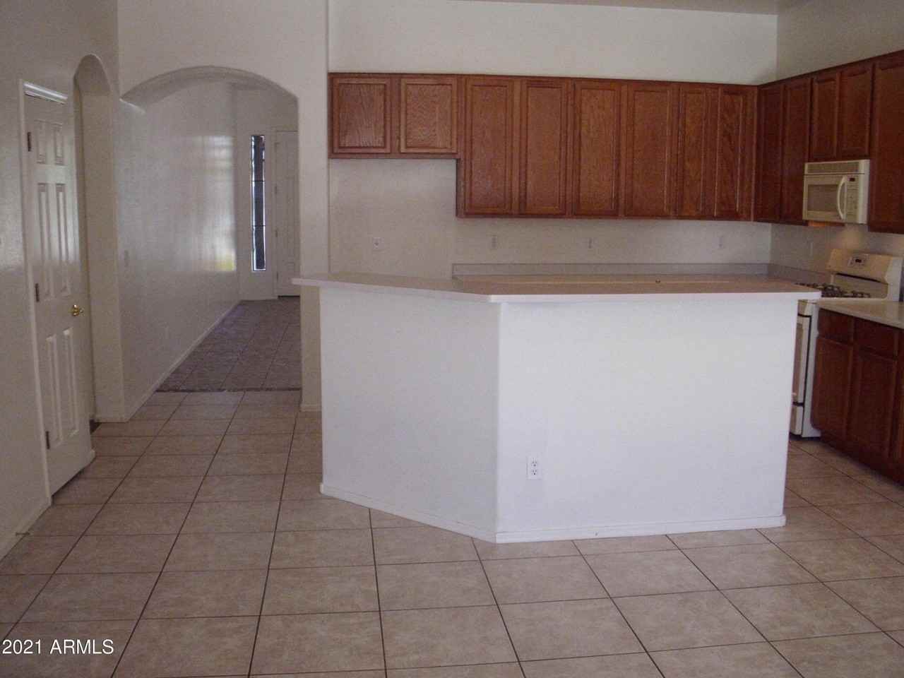 6933 W Remuda Dr - Photo 6 of 26