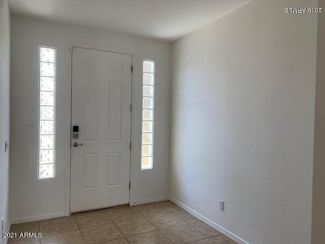 124 W Teakwood Pl - Photo 2 of 18