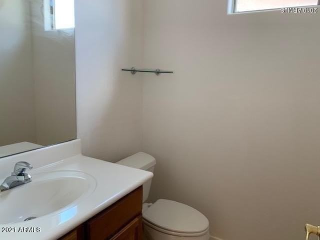 124 W Teakwood Pl - Photo 3 of 18