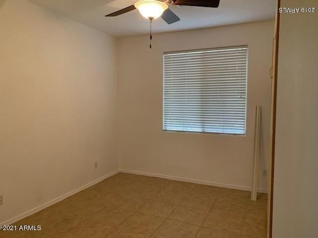 124 W Teakwood Pl - Photo 4 of 18