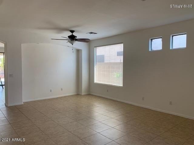 124 W Teakwood Pl - Photo 5 of 18
