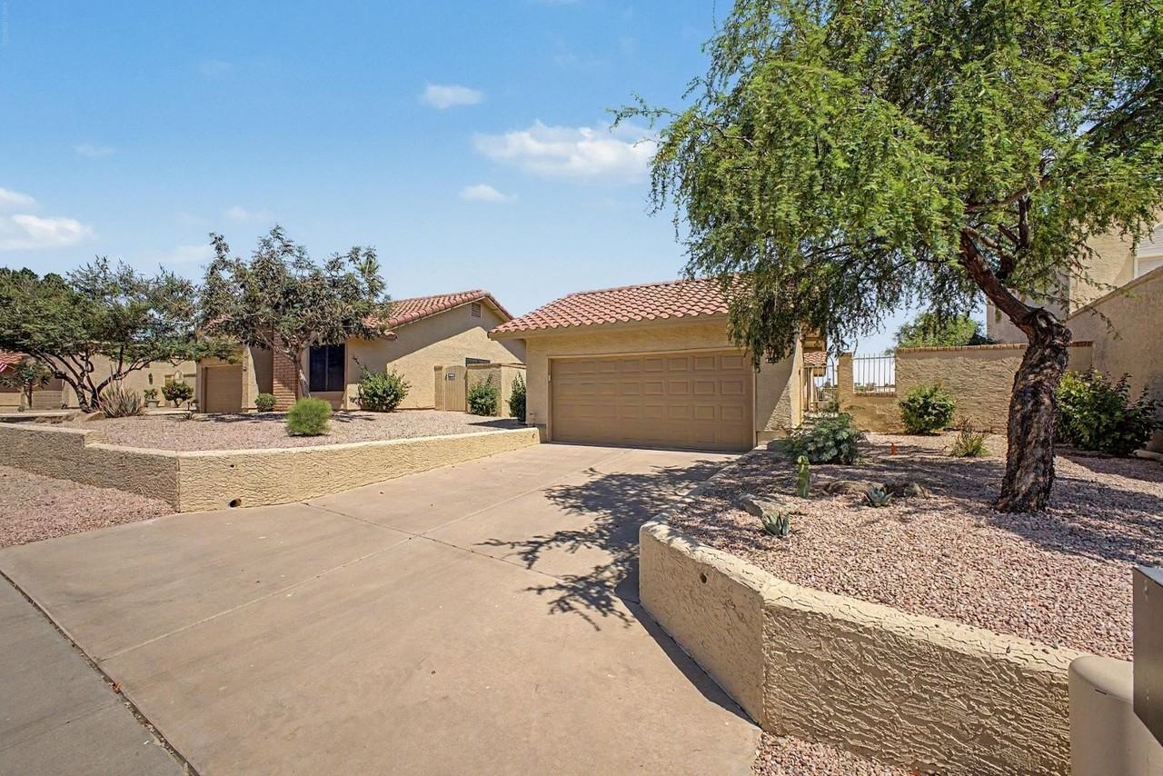 4524 E Shomi St - Photo 4 of 50