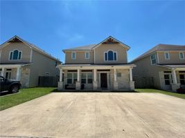 featured image of 1418 Holleman Dr