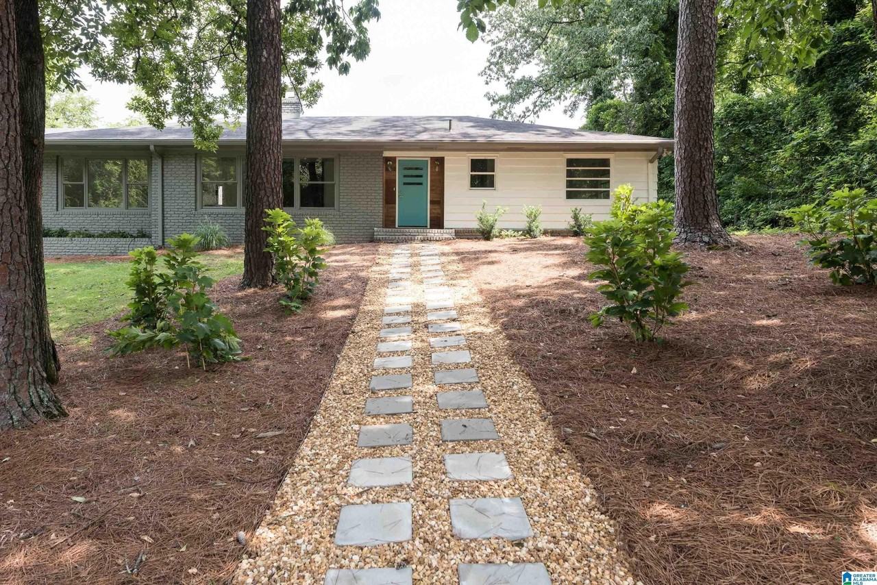 1712 Ridgewood Pl - Photo 2 of 46