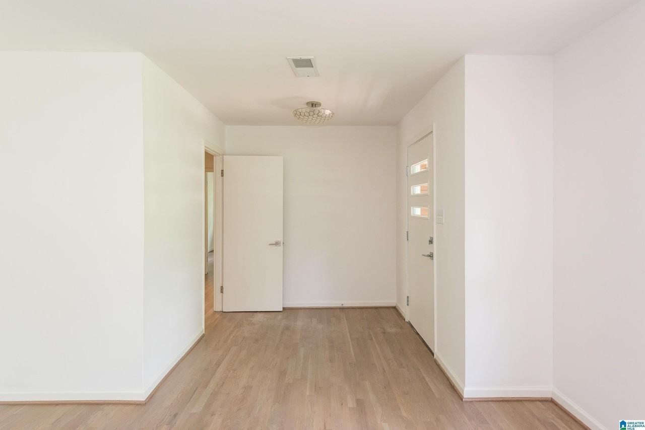 1712 Ridgewood Pl - Photo 7 of 46