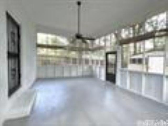 7301 W Markham St - Photo 4 of 27