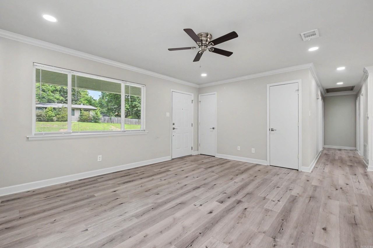 11014 Birchwood Dr - Photo 6 of 39
