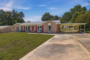 featured image of 5010 Willowbrook Dr