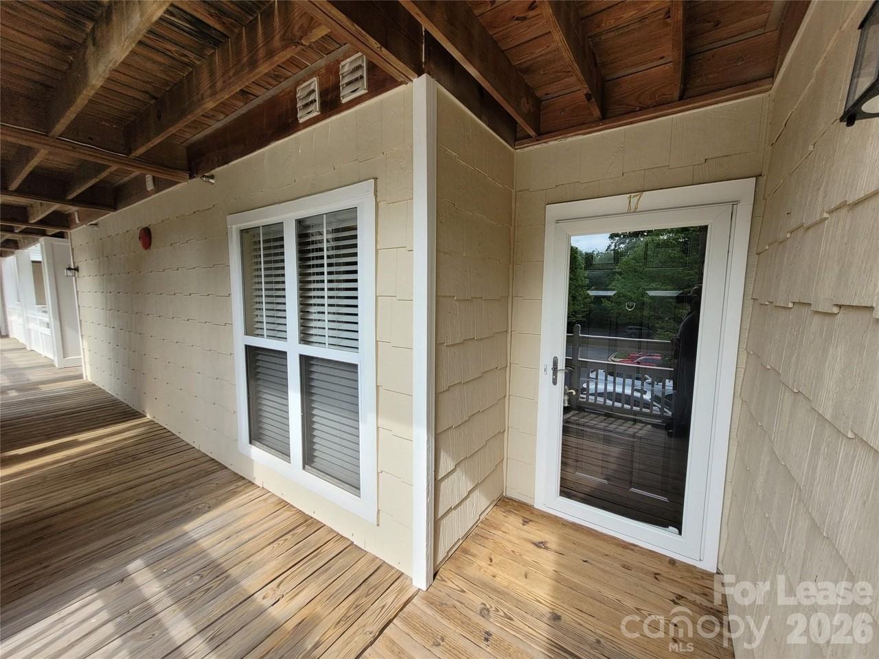 940 Jetton St - Photo 2 of 19