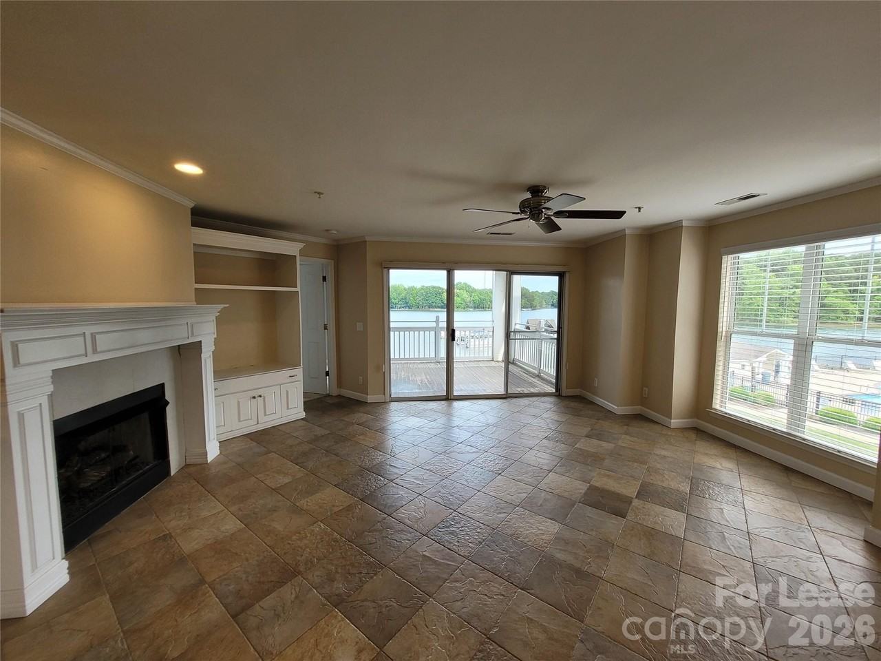940 Jetton St - Photo 3 of 19