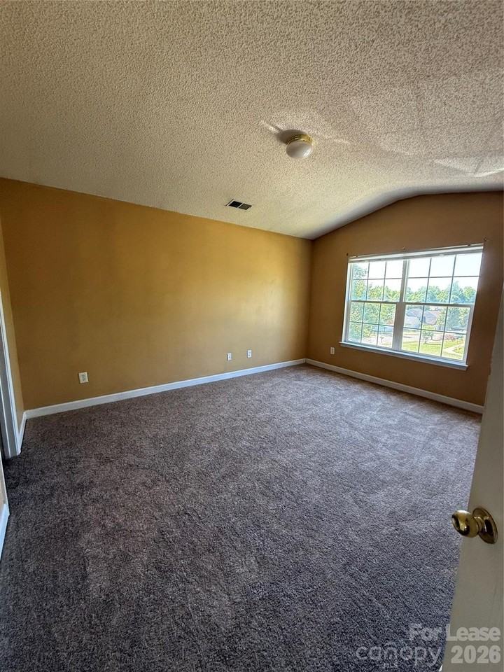 3327 Buckvalley Dr - Photo 7 of 17