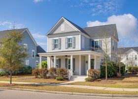 featured image of 1589 Banning St