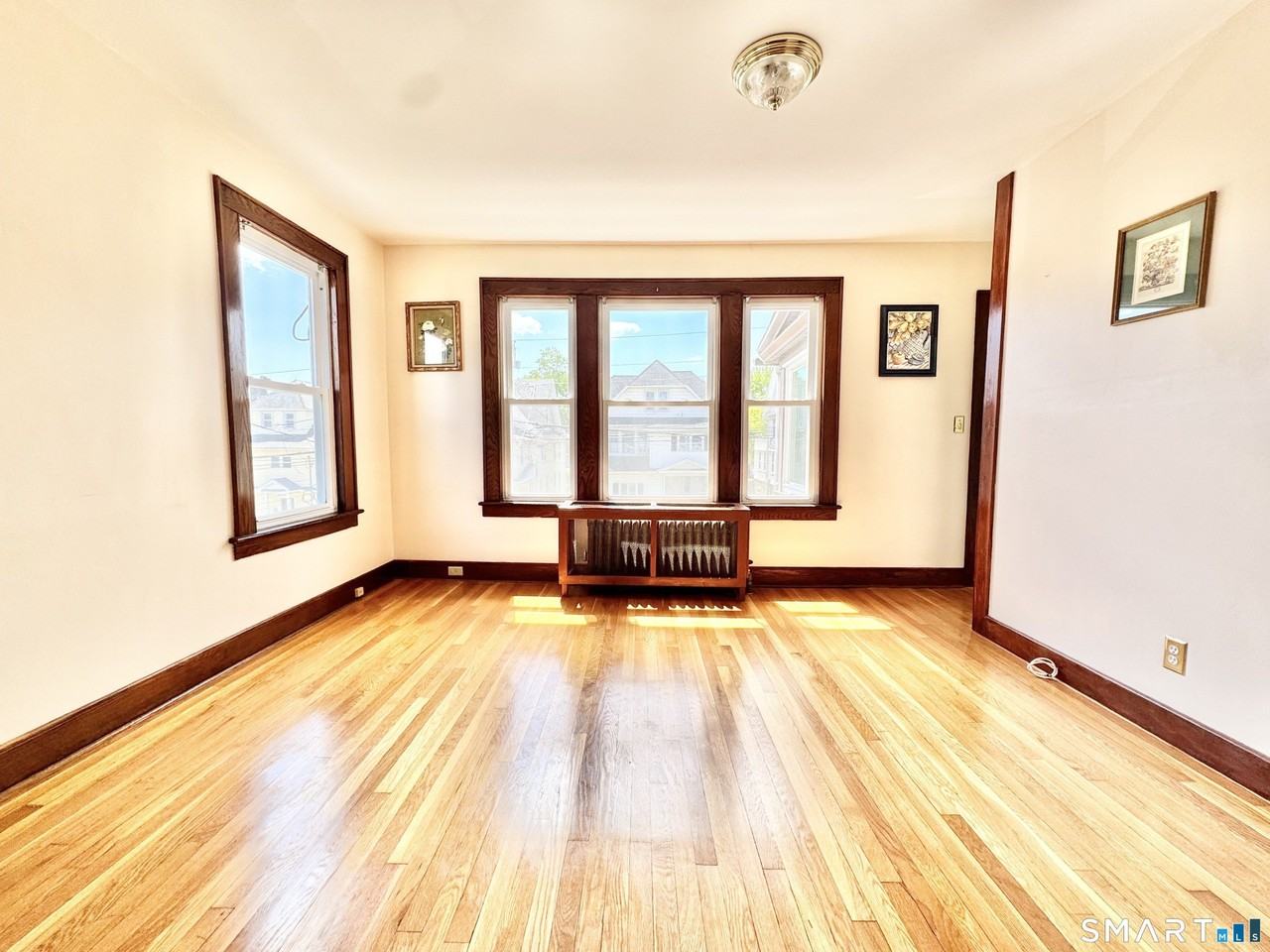 60 Westfield Ave - Photo 5 of 11