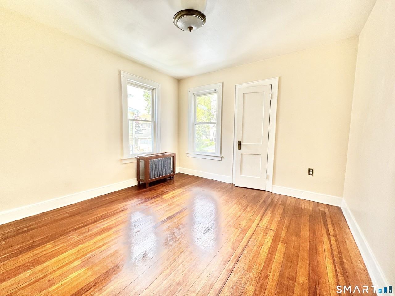 60 Westfield Ave - Photo 6 of 11