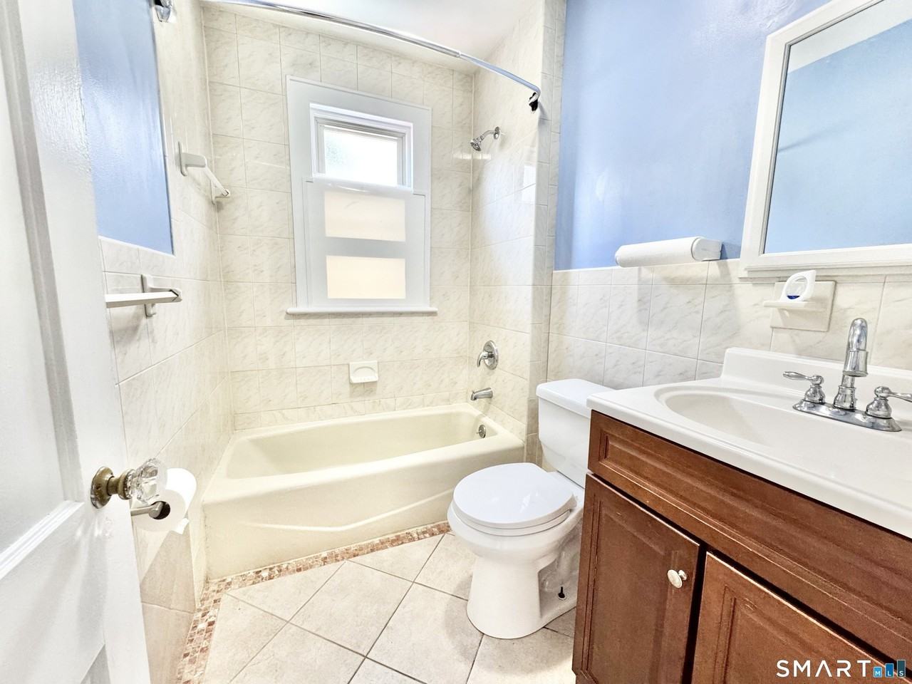 60 Westfield Ave - Photo 7 of 11