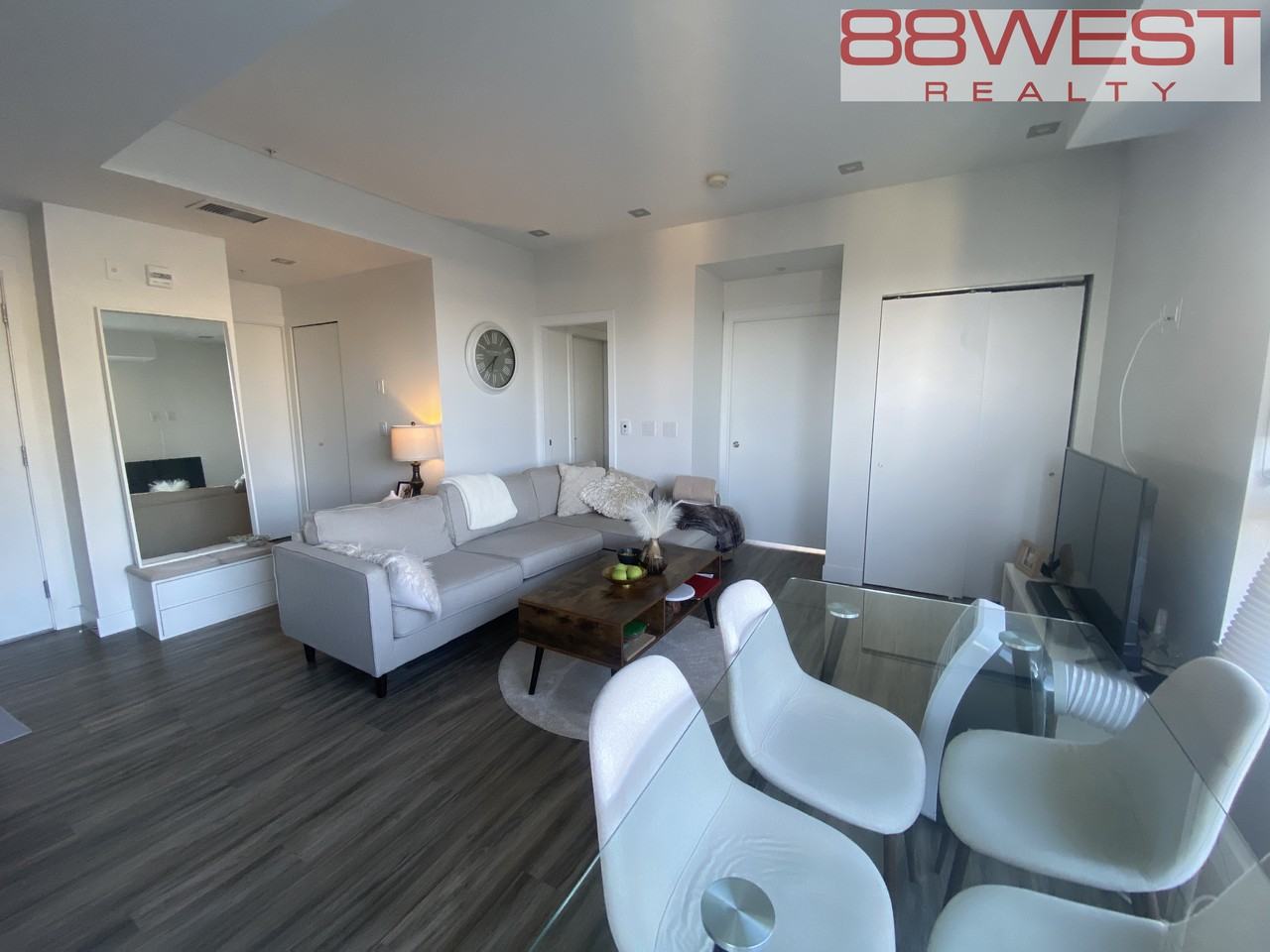 181 6th Street West #402 - Photo 7 of 21