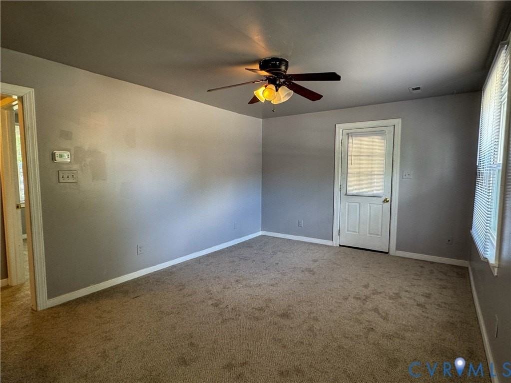 525 E Cawson St - Photo 3 of 26