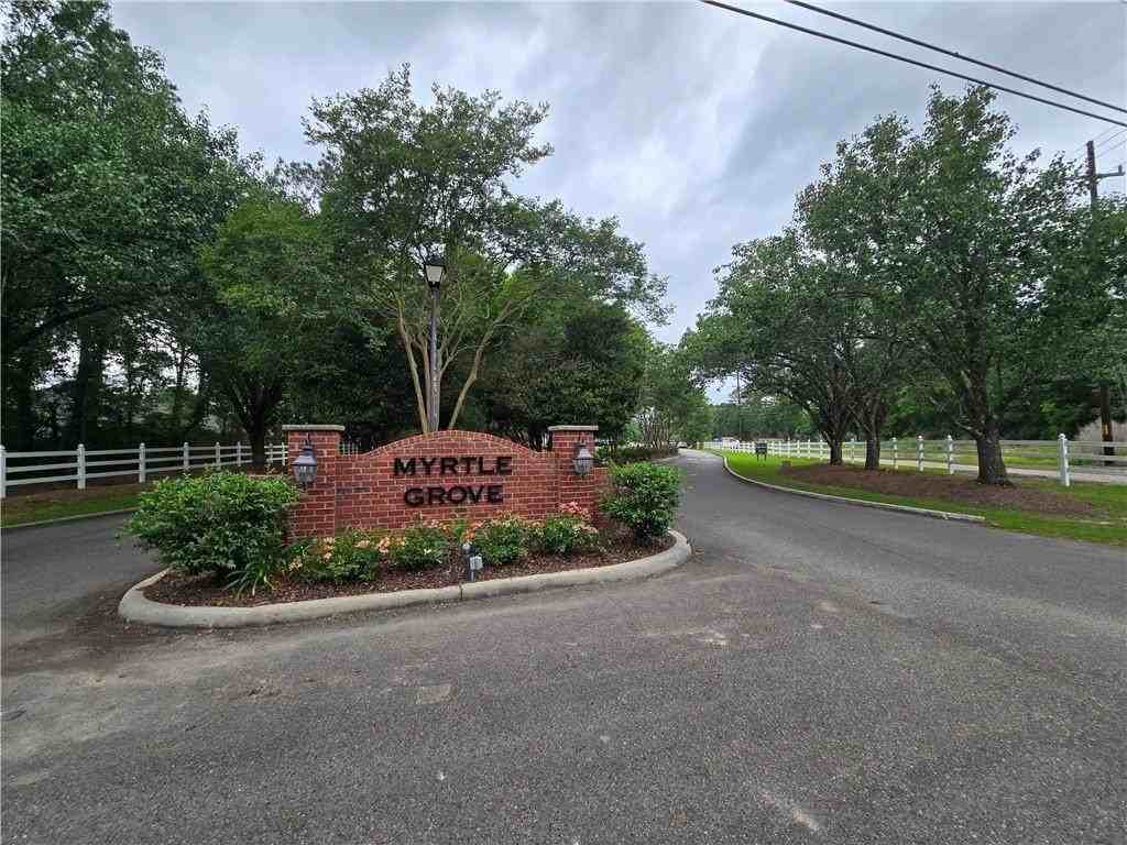 2050 White Myrtle Dr - Photo 2 of 23