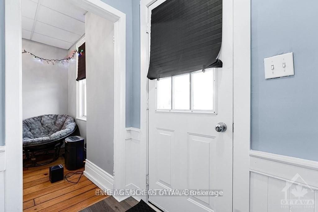 139 Reserve Street S B - Photo 5 of 15