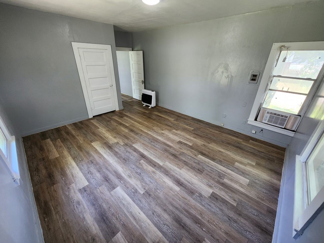 227 N Hope St #1 - Photo 6 of 7