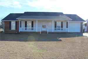 featured image of 7805 Gallant Ridge Dr