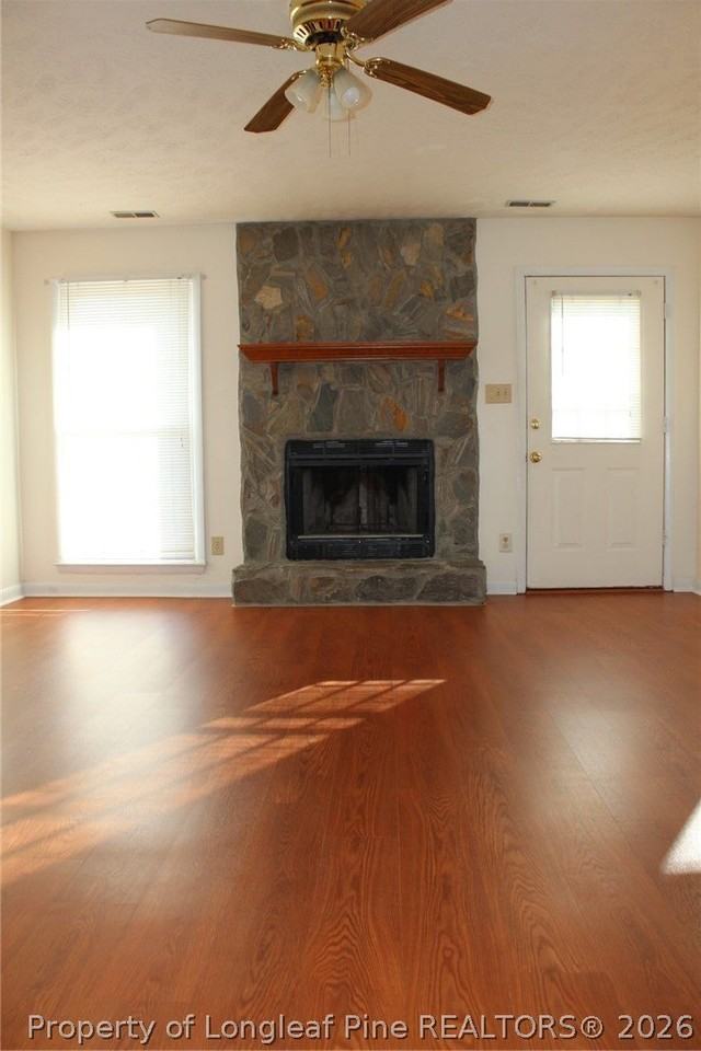 7805 Gallant Ridge Dr - Photo 5 of 25