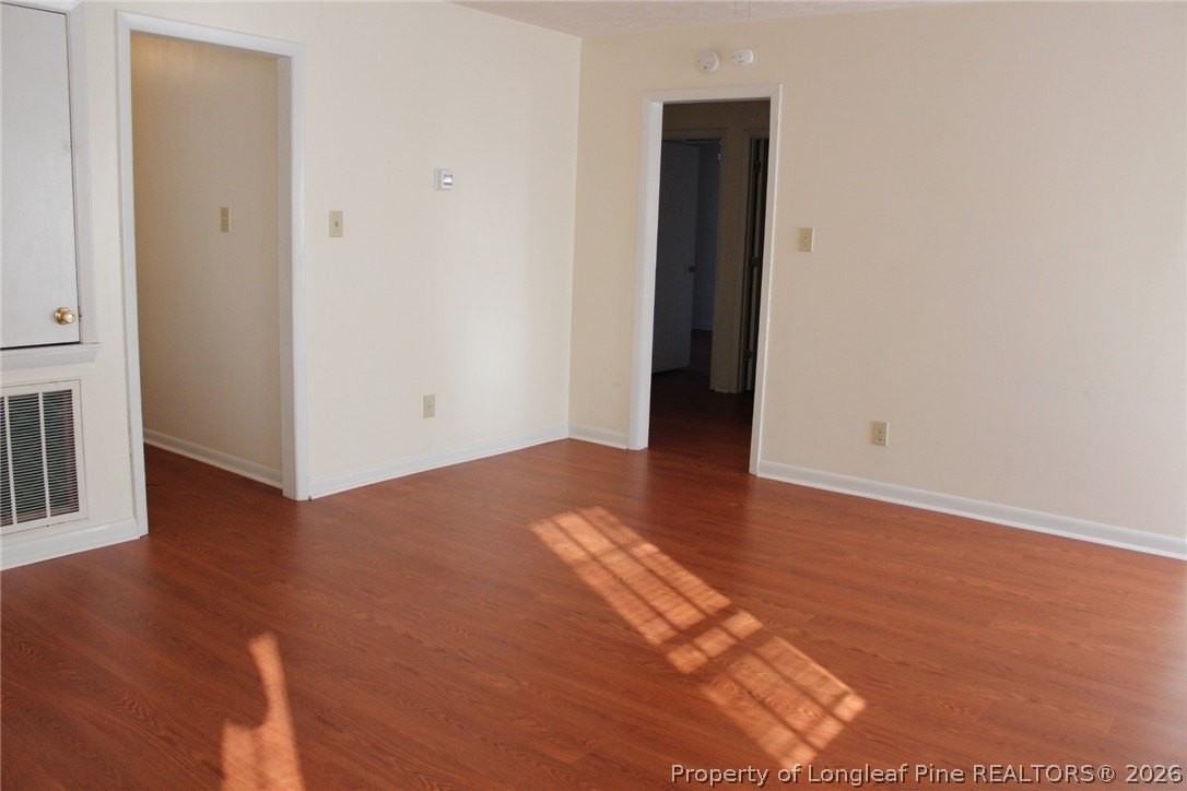 7805 Gallant Ridge Dr - Photo 7 of 25