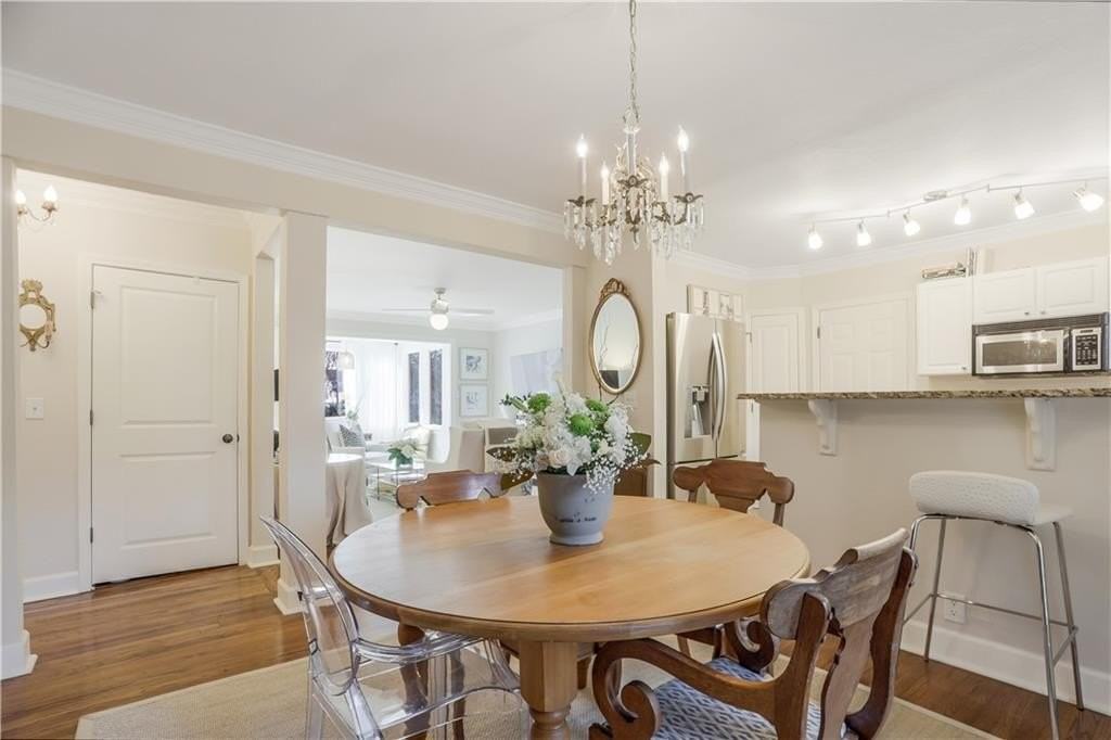 115 Peachtree Memorial Dr Nw #C2 - Photo 6 of 20