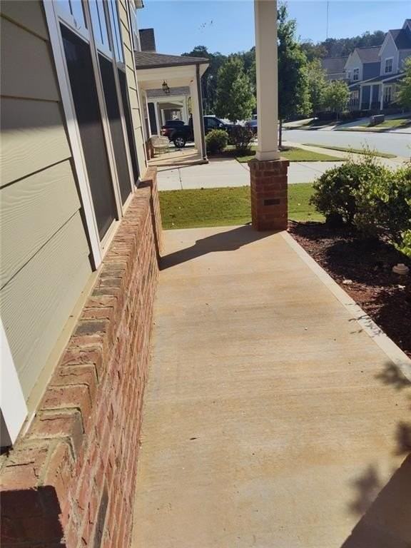 514 Avondale Hills Dr - Photo 3 of 35