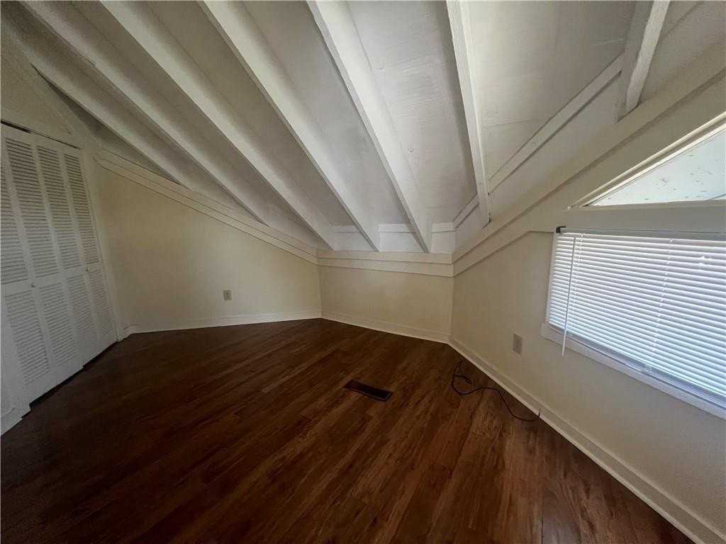 3208 Lake Road Cir - Photo 6 of 11